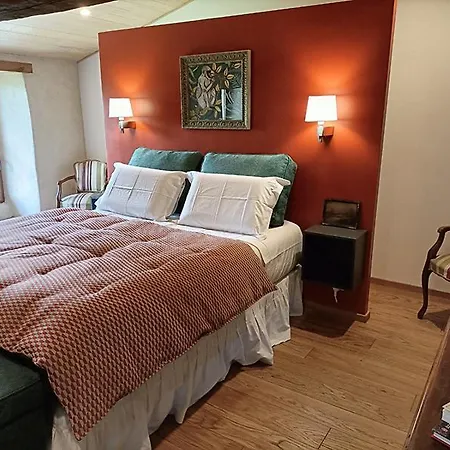 Escale Gatine 3* La Chapelle-Bertrand