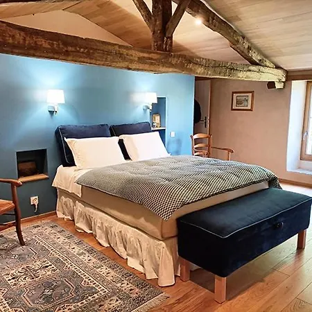 Escale Gatine 住宿加早餐酒店 3*