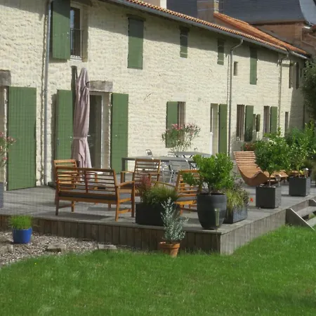 住宿加早餐酒店 Escale Gatine 3*