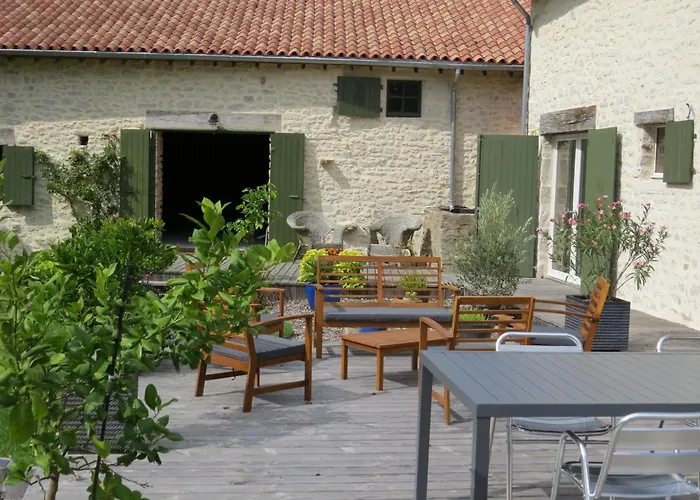 Escale Gatine Bed and breakfast