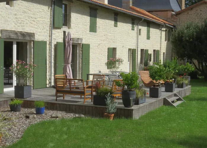 Bed and breakfast Escale Gatine 3*